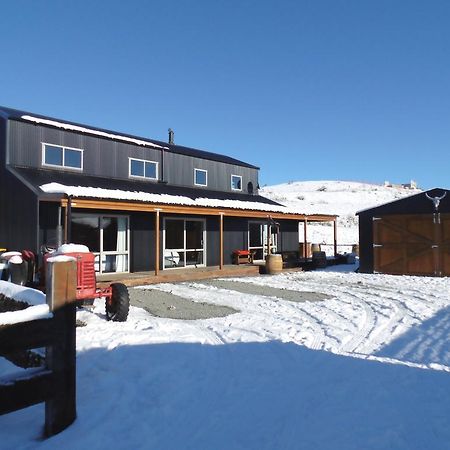 Tractor Shed Villa Lake Tekapo Exterior photo
